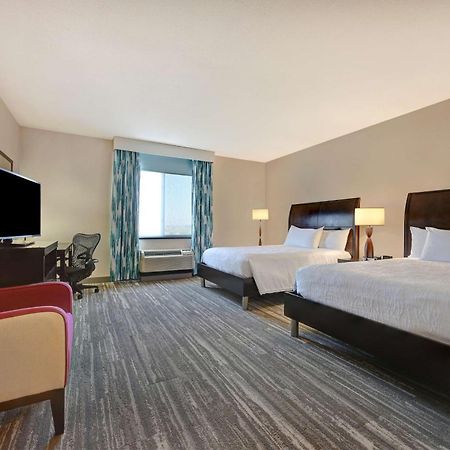 Hilton Garden Inn Сан Бернардино Екстериор снимка